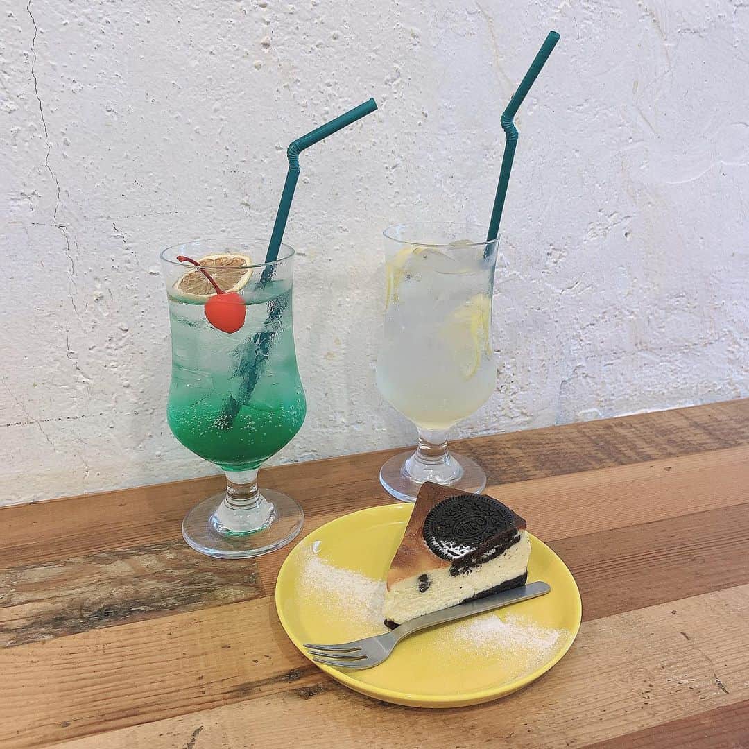 小山莉奈さんのインスタグラム写真 - (小山莉奈Instagram)「🍒 #cafe #shinjuku #新宿カフェ  #카페 #카페스타그램 #allseasonscoffee」8月9日 22時23分 - koyama_rina