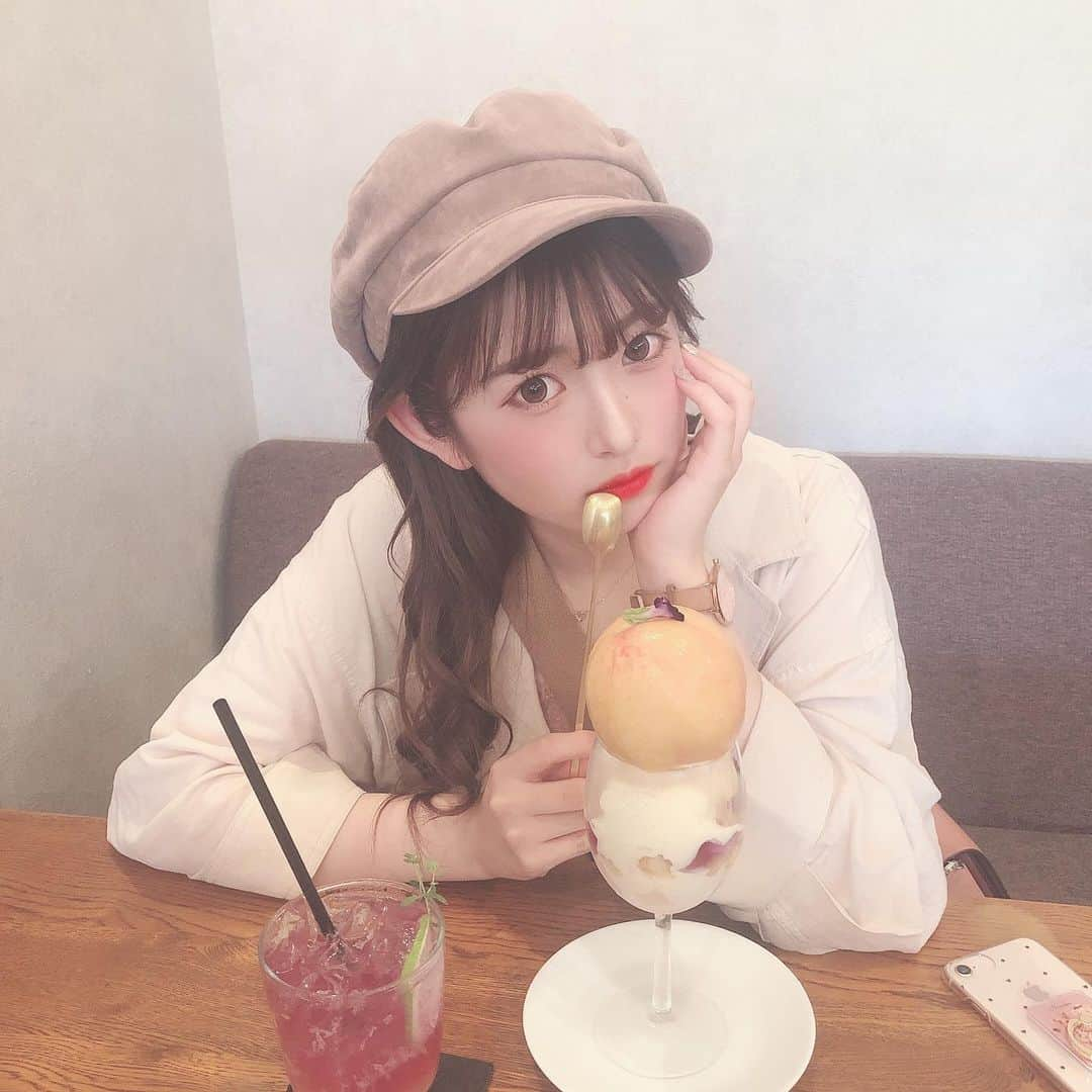 青木菜花さんのインスタグラム写真 - (青木菜花Instagram)「.﻿ .﻿ 今日はカフェ巡りして太宰府で水みくじしてきたよ福岡満喫中です楽しい〜〜〜〜！﻿ ﻿ めんたい重も美味しくてぺろり🥰🥰﻿ 明日も楽しみ！！！﻿ .﻿ .﻿ #福岡 #福岡カフェ #桃パフェ #太宰府天満宮 #instagood #instalike #instafood #インスタ映えスイーツ #l4l #なのかふぇ巡り」8月9日 22時29分 - nanoka_0711