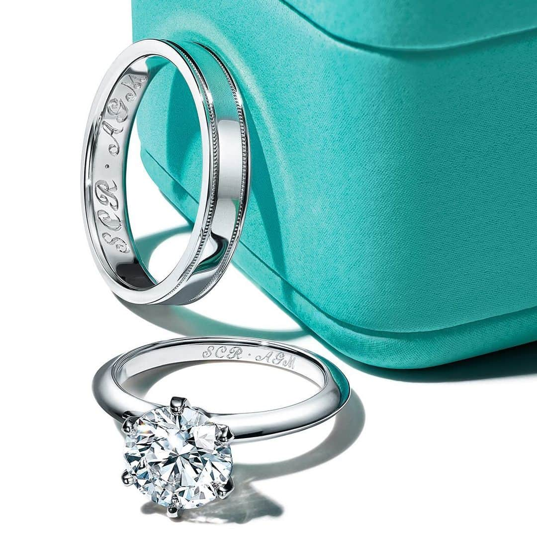 ティファニーさんのインスタグラム写真 - (ティファニーInstagram)「#TiffanyDiamonds101 ——— A relationship for life. When you purchase a Tiffany ring, we become a part of your love story and you become part of the Tiffany family. We offer a range of services from private consultations and custom hand engraving to ring sizing and cleaning. In addition to a range of services, you receive the benefits of a legacy where unparalleled craftsmanship is as unforgettable as the day you say “I do.” Discover more via the link in bio. #TiffanyDiamonds #TiffanyEngagement #Tiffany #TiffanyAndCo」8月9日 22時51分 - tiffanyandco