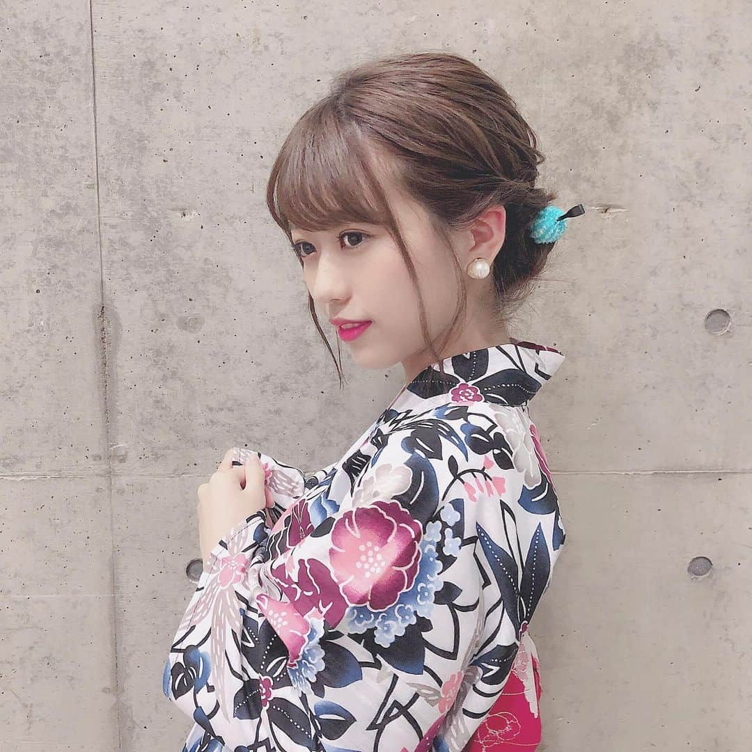 篠崎彩奈さんのインスタグラム写真 - (篠崎彩奈Instagram)「_ #浴衣祭り ありがとうございました☺️ 大人っぽい浴衣だったかな...？ 会場が浴衣着ているメンバーで埋め尽くされていてとってもみんな可愛かった！！浴衣最高ですね😚❤︎ 明日は朝9:00〜です！ お待ちしております🧸 . 악수회에 들려주신 여러분 감사합니다.😊오늘 처음 만나는 것도 많이 있어서 정말 기뻤어요！내일도 기다리고 있어~❤︎ #握手会 #浴衣」8月9日 23時01分 - ayana.s_official