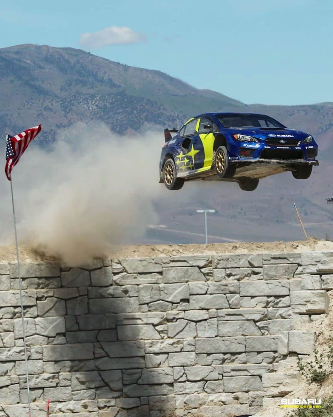Subaru Rally Team USAさんのインスタグラム写真 - (Subaru Rally Team USAInstagram)「Roads? Where we’re going we don’t need... roads.  #nitroworldgames’ @nitrorallycross next! 💨  @nitroworldgamesofficial @yokohamatire #NRX」8月9日 23時33分 - subarumotorsportsusa