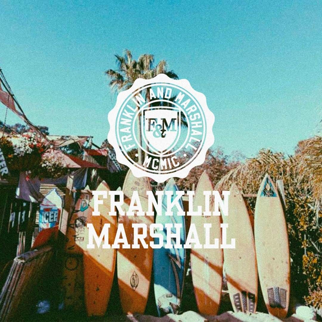 フランクリン&マーシャルのインスタグラム：「FRANKLIN & MARSHALL | SURFIN' DAY⁠ .⁠ .⁠ .⁠ #franklinandmarshall #streetwear #sportswear #surf」