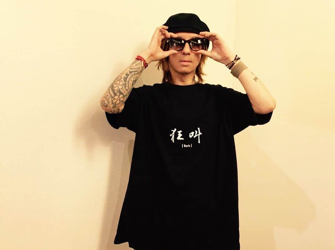 清春さんのインスタグラム写真 - (清春Instagram)「BorisのT shirtをデザインしました  #boris #northamericatour」8月10日 0時38分 - kiyoharu_official