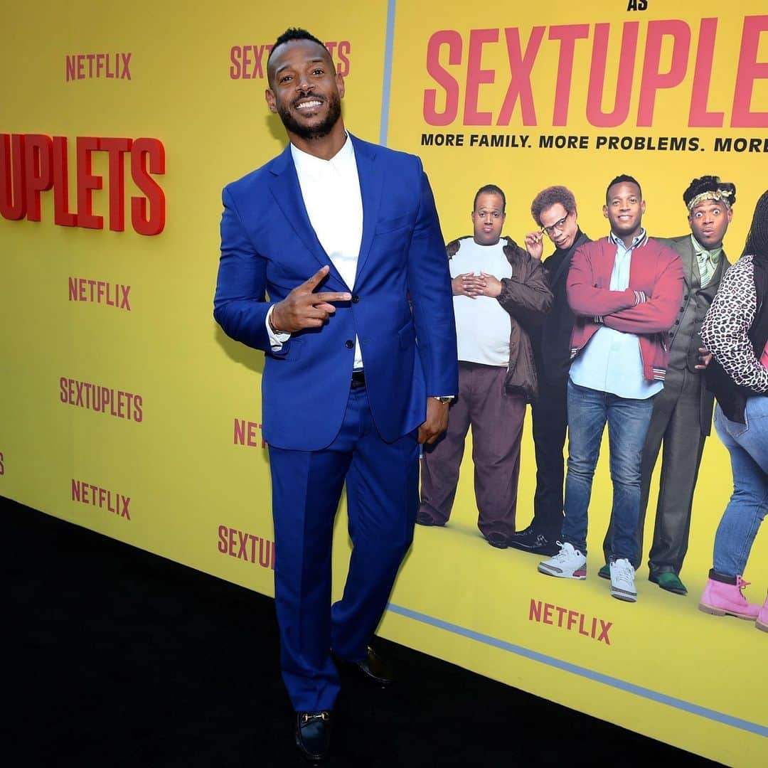 マーロン・ウェイアンズさんのインスタグラム写真 - (マーロン・ウェイアンズInstagram)「My bro @ugomozie and team had a brother lookin’ RIGHT at the #Sextuplets premiere in that @ysl suit」8月10日 0時42分 - marlonwayans