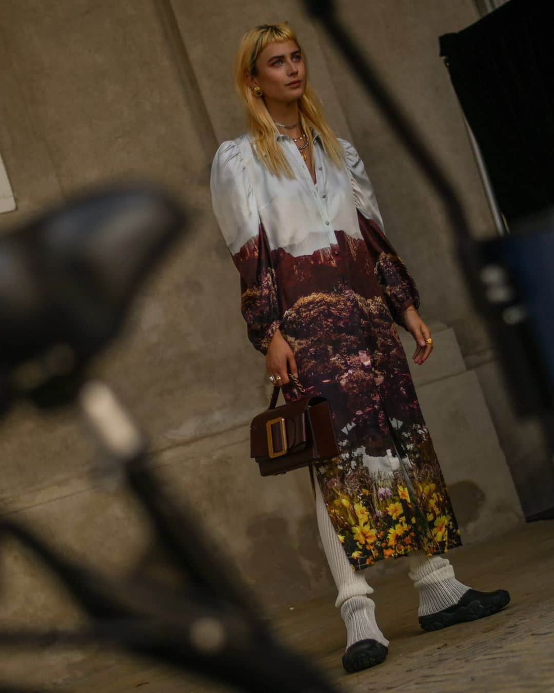 セルフリッジズさんのインスタグラム写真 - (セルフリッジズInstagram)「This way for 'Scandi Cool' | Street style files from Copenhagen Fashion Week. Shop Scandinavian Favourites @baumundpferdgarten, @acnestudios, @ganni and more online and in store at #SelfridgesLondon on 3 . . . 📸 by @marc_henri_ngandu  @cphfw #CopenhagenFashionWeek #StreetStyle #Copenhagen #FashionWeek #Selfridges」8月10日 1時20分 - theofficialselfridges