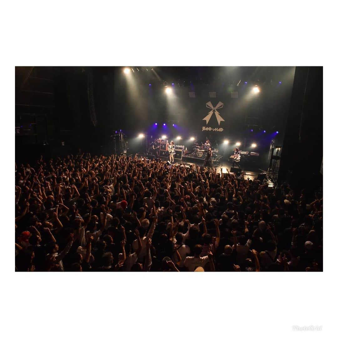 廣瀬茜さんのインスタグラム写真 - (廣瀬茜Instagram)「2019.8.2 BAND-MAID WORLD DOMINATION TOUR 2019 【激動】 EXTRAお給仕@マイナビBLITZ赤坂 . 激動ツアー第一章、完走！！！ 全公演SOLD OUT＆追加公演までする事が出来て、さらには急遽発表したにも関わらず追加公演もSOLDと、本当に嬉しい事のオンパレードでした！！ありがとうございました！！！ . 10月から始まる【激動】ツアー第ニ章、そしてラストの【進化】まで、まだまだよろしくお願いします✨ .  photo by MASANORI FUJIKAWA(@masafuji93 ) .  #bandmaid #激動」8月10日 11時01分 - akane_bandmaid