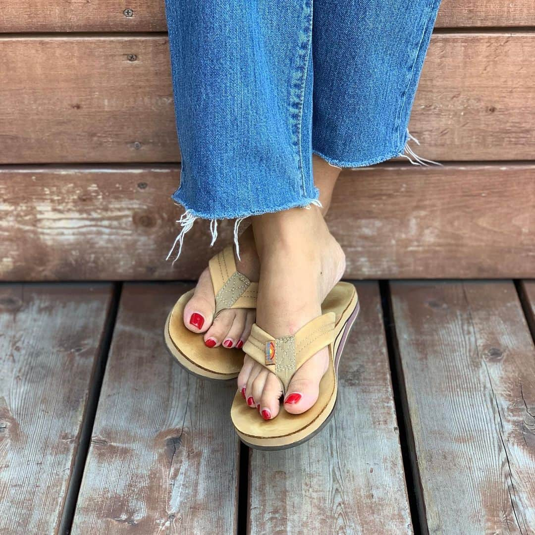 スタンダードカリフォルニアさんのインスタグラム写真 - (スタンダードカリフォルニアInstagram)「今日のRainbow Sandals Yoshi 2年着用  Standard Californiaでは、RAINBOW SANDALSのPOP UPを8/11(日)〜8/18(日)まで開催致します。﻿ 皆様お楽しみに！！ #standardcalifornia﻿ #スタンダードカリフォルニア﻿ #rainbowsandals #レインボーサンダル﻿ #lether #レザー #経年変化 #popupshop #todaysstaffofstandardcalifornia」8月10日 11時42分 - standardcalifornia