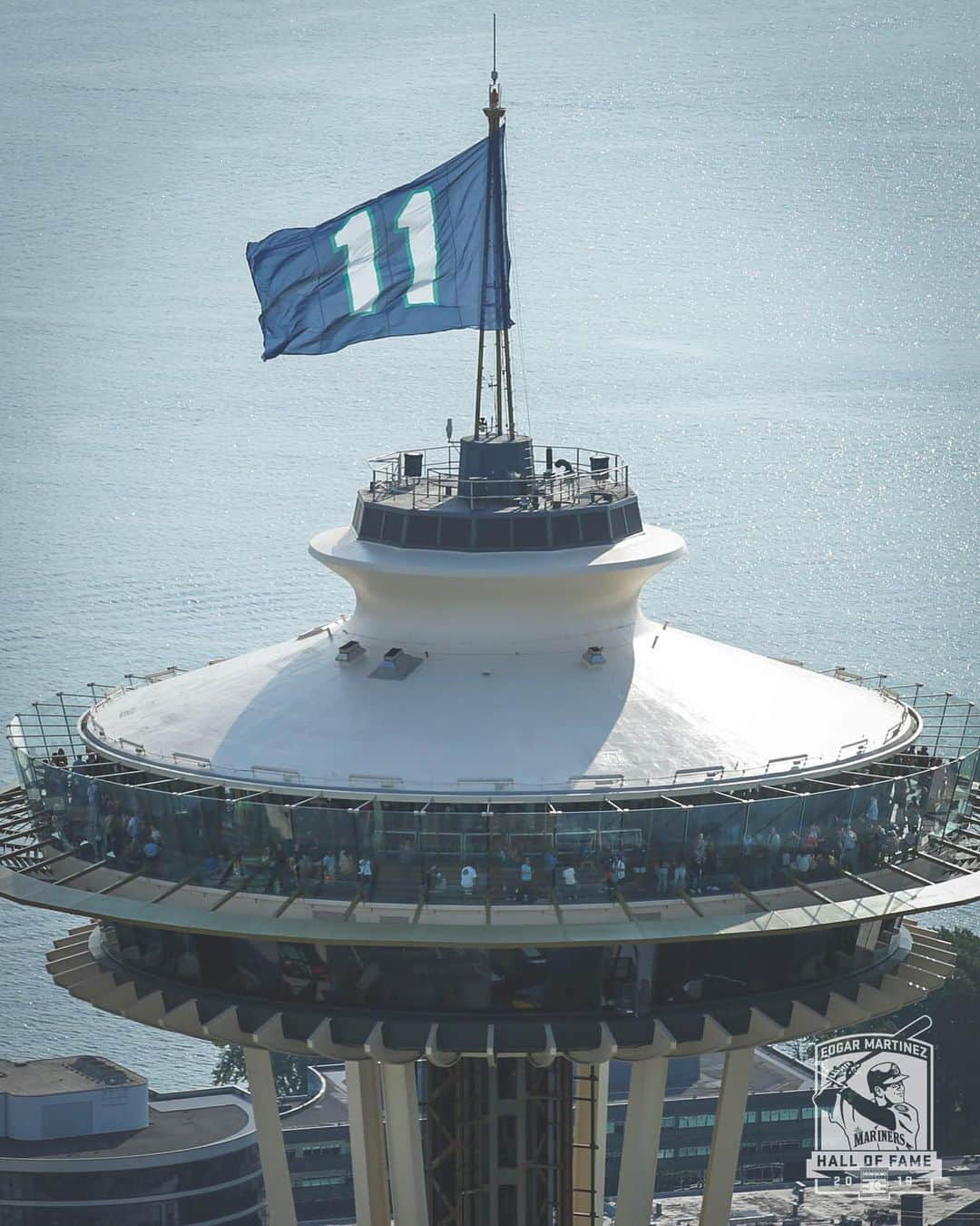 シアトル・マリナーズさんのインスタグラム写真 - (シアトル・マリナーズInstagram)「Quintessential Seattle. #EdgarHOF」8月10日 11時57分 - mariners