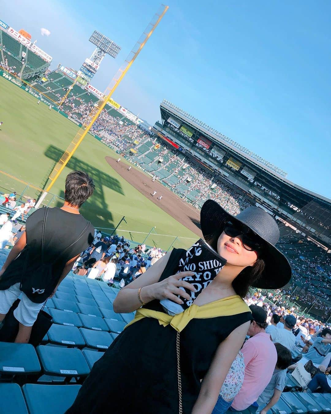 渡辺美奈代さんのインスタグラム写真 - (渡辺美奈代Instagram)「甲子園行ってきました！  みんな頑張ってた😊」8月10日 12時22分 - watanabe_minayo