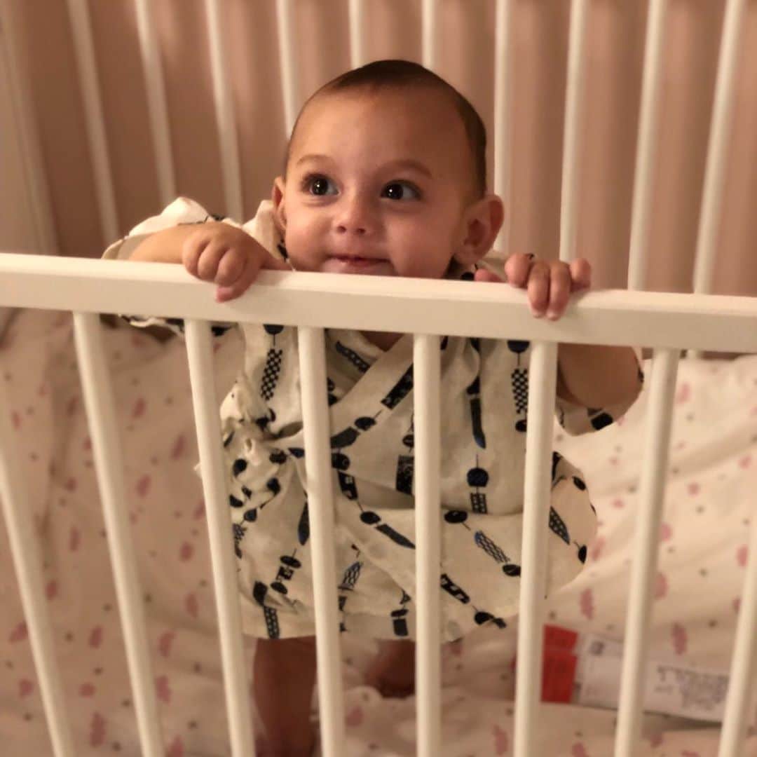 玲奈マリーのインスタグラム：「IKEA trip 👪🇸🇪 . . . . . . . . . . . . . . . . . . . . . . . #大好き #家族 #赤ちゃん #赤ん坊 #6ヶ月 #モデル #ママ #パパ #ハーフ #クォーター #立川 #IKEA #おしゃれ #グッチ」