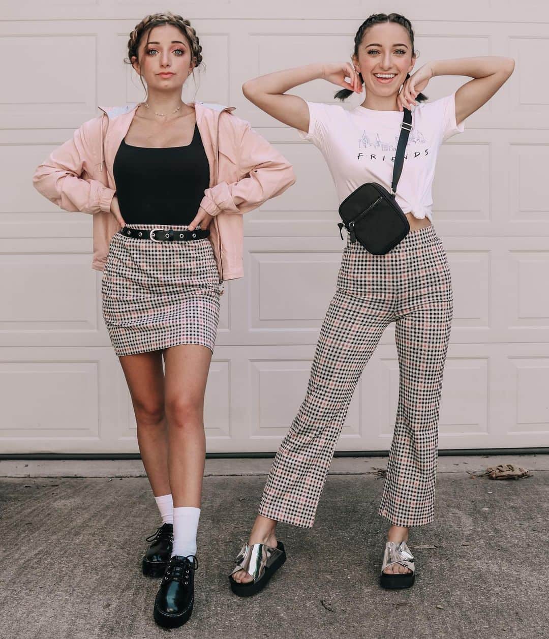 Brooklyn and Baileyさんのインスタグラム写真 - (Brooklyn and BaileyInstagram)「Old school vibes for a new school year...the back to school fit game is strong @hm #HMxME #ad」8月10日 3時31分 - brooklynandbailey