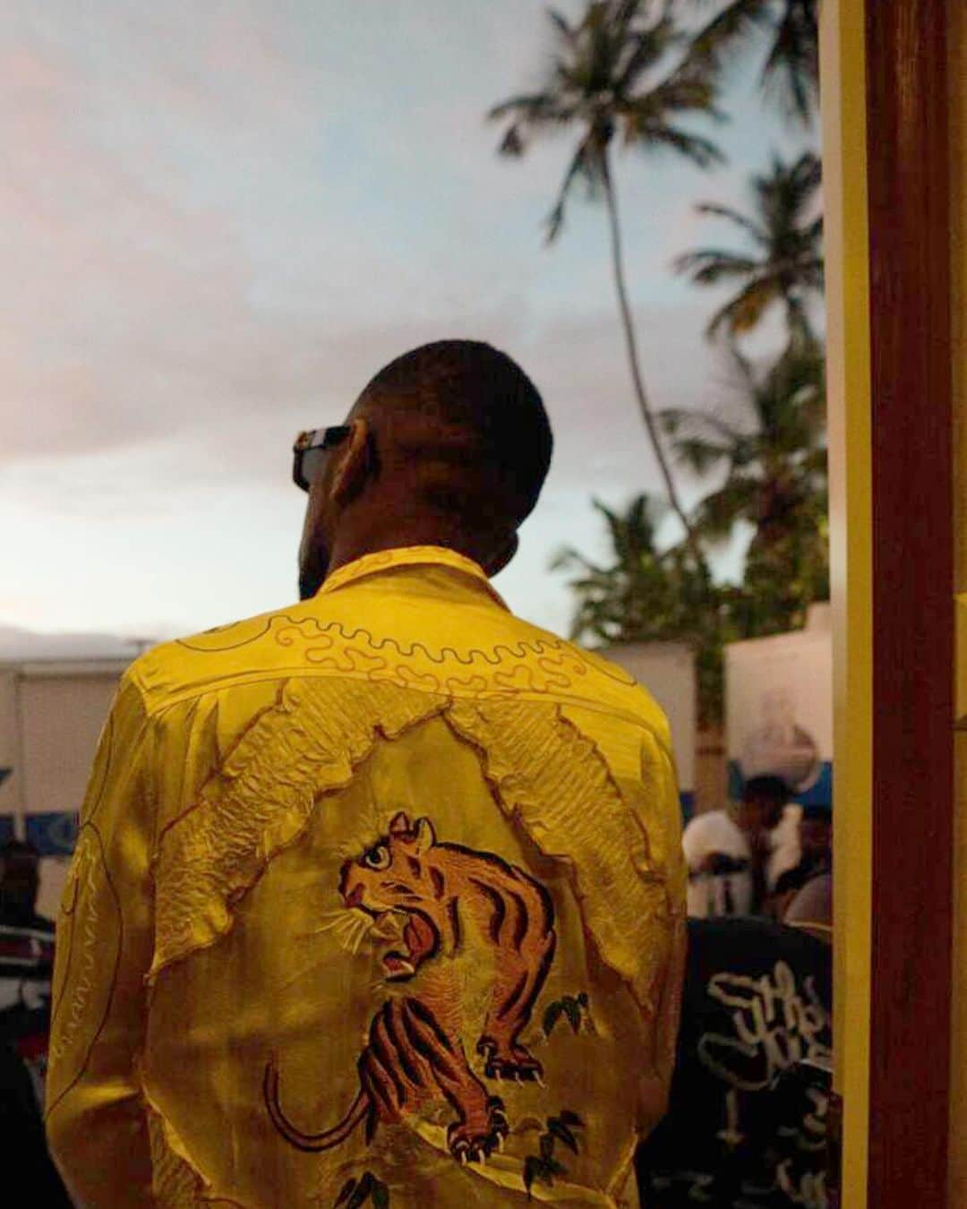 ファボラスさんのインスタグラム写真 - (ファボラスInstagram)「Stay far from timid.  Only make moves when your heart’s in it.  And live the phrase Sky’s The Limit 🇹🇹 [shot by @princedaphotographer]  #WeFete #TOBAGO」8月10日 3時39分 - myfabolouslife