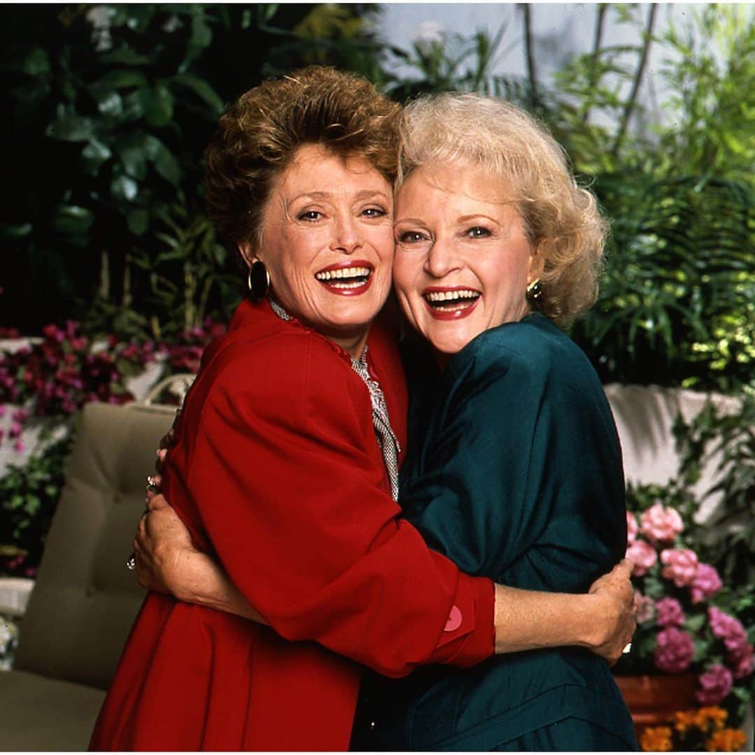 Hulu Home of Emmy-winningさんのインスタグラム写真 - (Hulu Home of Emmy-winningInstagram)「I want to post this photo at least once a month because it’s just so perfect. #GoldenGirls」8月10日 4時01分 - hulu