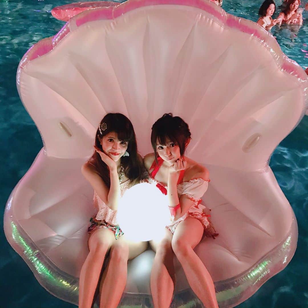 優月心菜さんのインスタグラム写真 - (優月心菜Instagram)「ナイトプール行ってきたしん👼👼👼❤️ #ナイトプール  #cancannightpool  #cancanナイトプール  #プール  #東京タワー  #pool」8月10日 4時41分 - yuzuki_cocona