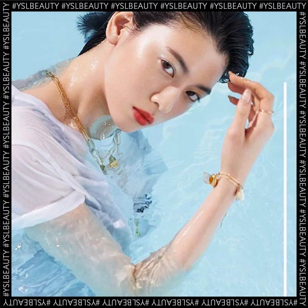 Yves Saint Laurent Beautyさんのインスタグラム写真 - (Yves Saint Laurent BeautyInstagram)「Drench yourself in brilliant, high shine colour, with a formula consisting of 40% water. @miyoshi.aa @voguegirljapan VERNIS À LEVRES WATERSTAIN in N°605 BAIN DE CORAIL Share your love of YSL Beauty with #yslbeauty and by tagging us in your photo #yslbeauty #regram #diveincolor」8月10日 5時00分 - yslbeauty