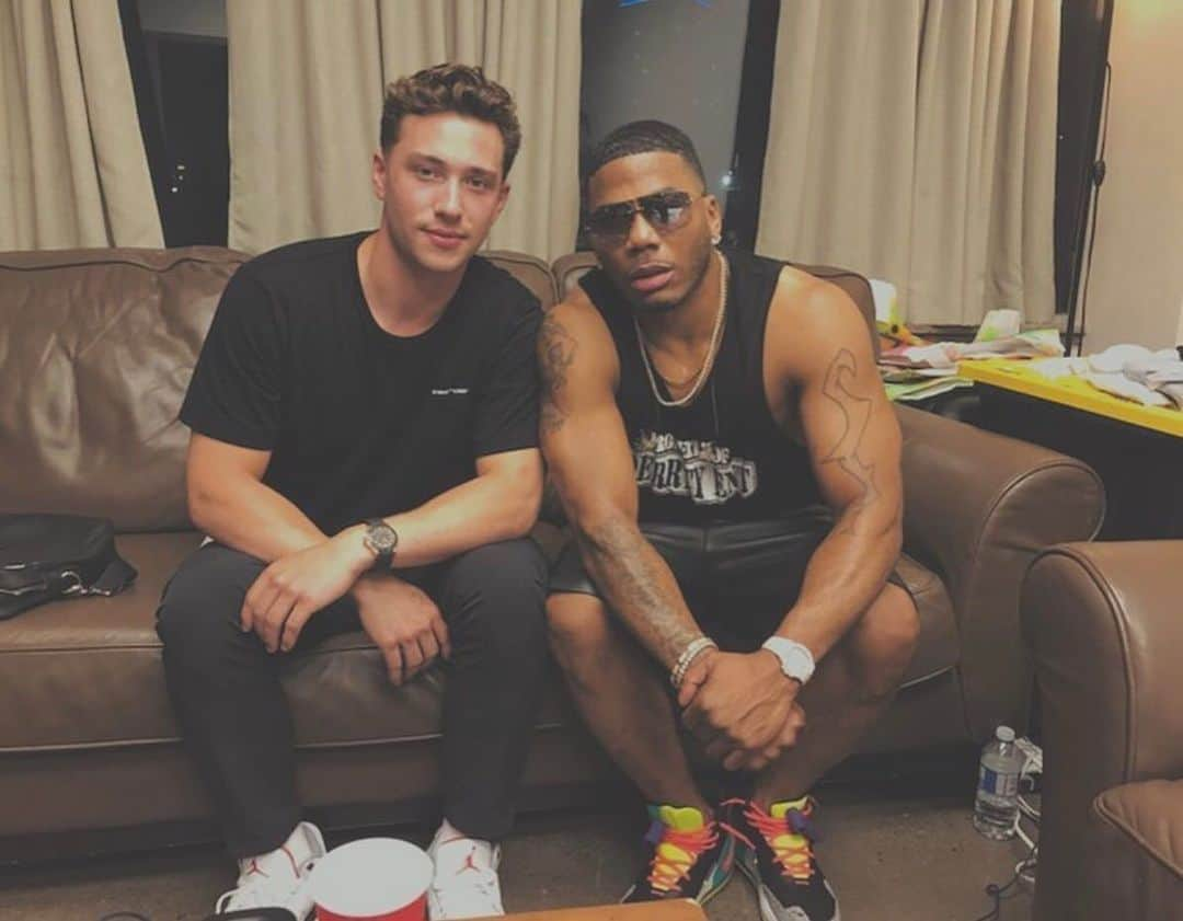 NHLさんのインスタグラム写真 - (NHLInstagram)「Confirmed, @nelly's a big @vincedunn fan. 🔥 (via @vincedunn)」8月10日 5時01分 - nhl