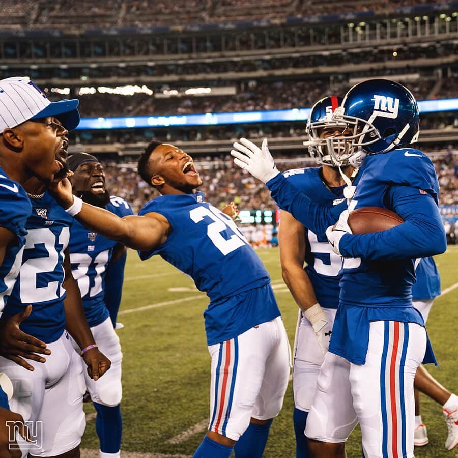 New York Giantsさんのインスタグラム写真 - (New York GiantsInstagram)「Can’t wait to do it again 😏 #GiantsPride」8月10日 6時38分 - nygiants