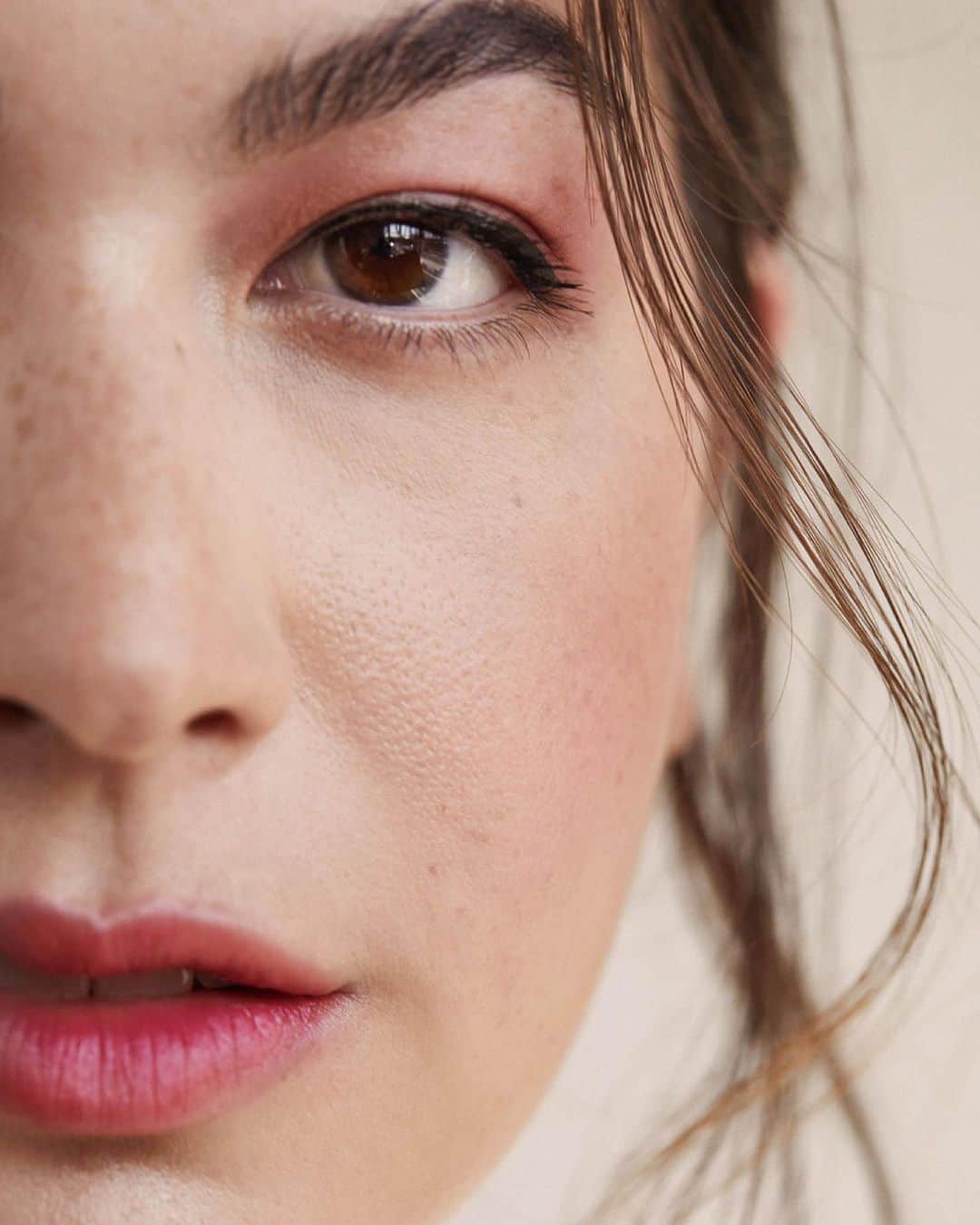 ipsyさんのインスタグラム写真 - (ipsyInstagram)「Pink isn’t just pretty—it can look totally powerful, too. Bare your love for brights with @nyxcosmetics Sweet Cheeks Blush Palette and @hudabeauty Lip Contour in Trophy Wife. || #ipsy #ipsybareyourself @mackiishaye @farahbrushes @jonteblu @estatemakeup」8月10日 6時56分 - ipsy