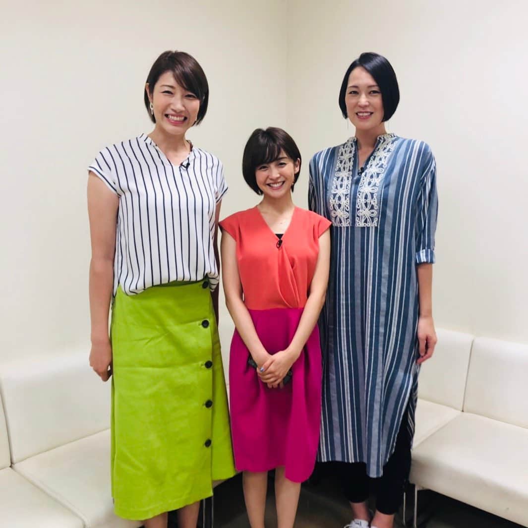 のインスタグラム：「. . 昨日の収録は 一緒にワールドカップを 盛り上げてくださる 宮司さんも一緒でした😊‼︎ . . 宮司さんかわいい😍💕 うらやましい💕 . . . たくさんの方に バレーボールの魅力が 伝わる大会になりますように。 . . 宮司さん引き続き よろしくお願いいたします‼︎ . . #ワールドカップバレー2019  #フジテレビ #宮司愛海 さん #狩野舞子 さん」