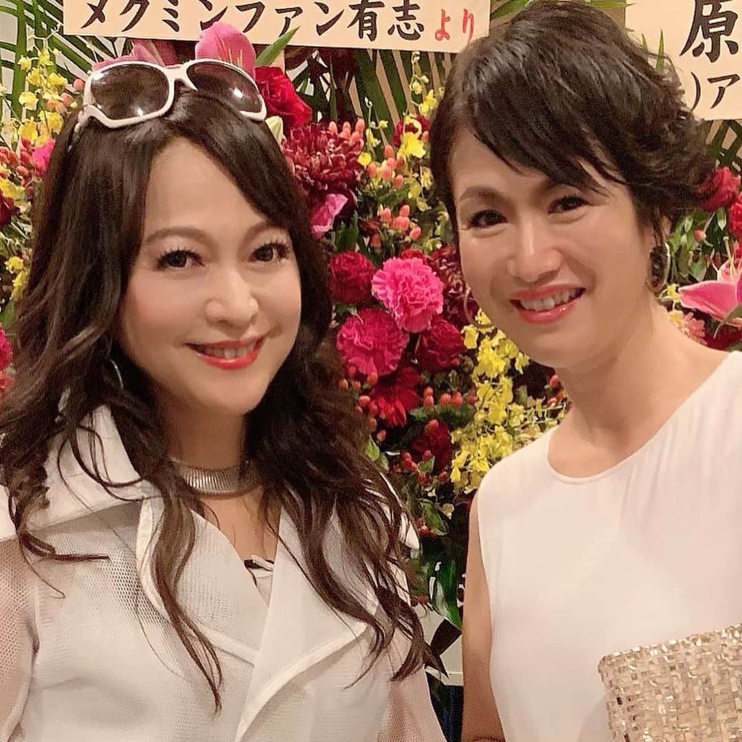 原めぐみさんのインスタグラム写真 - (原めぐみInstagram)「（原めぐみオフィシャル）10pcs photos ガールズハイパーミュージカル【スタントウーマン 】2日目  https://ameblo.jp/meguming5/entry-12503090845.html  #ダンスミュージカル﻿﻿ #エンタメ ﻿ #﻿スタントマン﻿ #原めぐみ﻿﻿ #牧野美千子  #葉月  #芽亜利・j  #ホワイトハル  #塩塚博  #大見明夜  #舞台 ﻿ #スタントウーマン2019  #スタントウーマン ﻿ #ミュージカル﻿﻿ #主演 ﻿ #朝倉薫 ﻿ #昭和アイドル﻿﻿﻿ #80年代アイドル﻿﻿﻿ #元アイドル﻿﻿﻿ #actoress﻿﻿﻿﻿ #singer ﻿﻿﻿﻿﻿﻿ #japanesesinger ﻿﻿﻿﻿﻿ #japaneseactor﻿﻿﻿﻿ #megumihara﻿﻿﻿﻿﻿ #インフルエンサー ﻿﻿﻿﻿﻿ #インスタ映え ﻿﻿﻿﻿﻿ #インスタグラマー ﻿﻿﻿﻿﻿ #いいねありがとう ﻿﻿﻿﻿﻿ #フォロー ﻿﻿﻿﻿﻿ @meguming.h」8月10日 9時15分 - meguming.h