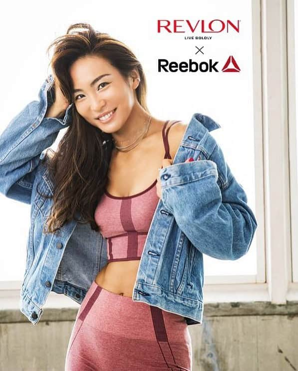 Aya（小山内あや）さんのインスタグラム写真 - (Aya（小山内あや）Instagram)「REVLON × Reebok🔺 『 #日々の美容もルーティンに組み込む 』 どんなに頑張ってファンデーションを重ねても… 素肌の綺麗さには絶対勝てない。だからこそトレーニングと同じ。美容( スキンケア・ボディケア )もルーティンにしてしまえばいい。💪🏻✨ #何事も #やらないと気持ち悪いと思えるように #習慣にしてしまえば #こっちのもの」8月10日 9時23分 - aya_fitness