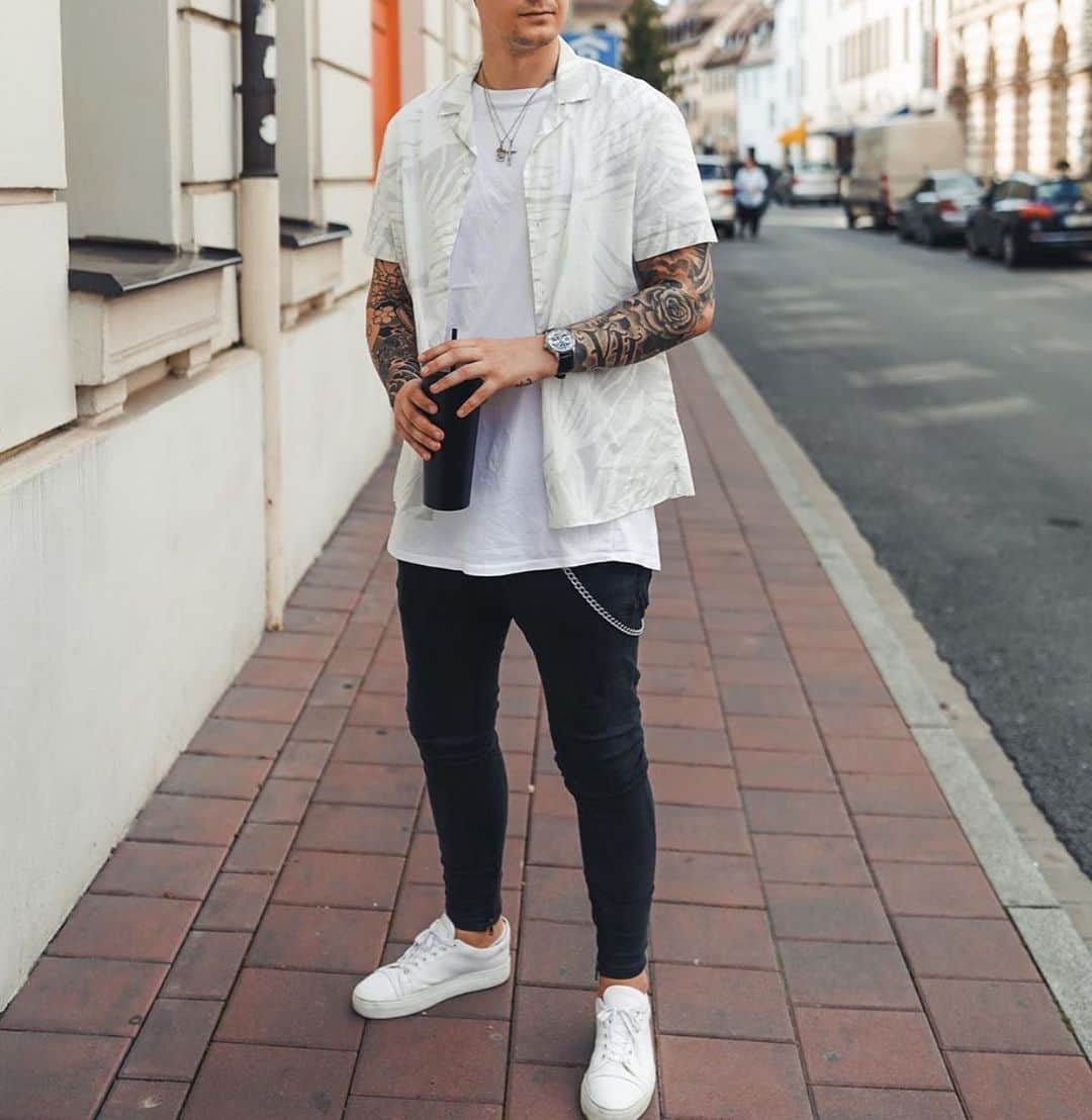 Men Withさんのインスタグラム写真 - (Men WithInstagram)「Like this photo for your chance to get featured here 📸 #menwithstreetstyle」7月17日 18時51分 - menwithstreetstyle