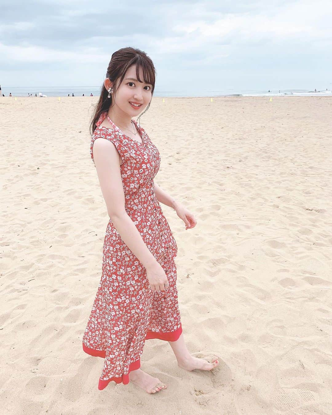 沢井里奈さんのインスタグラム写真 - (沢井里奈Instagram)「♡ . 愛知県さんとのタイアップで 月刊CheeKさんの 撮影に来ています☺️💓💓 . セントレアさんからガルーダ航空で 今ジャカルタに着いて これからバリ島に向かいます🇮🇩✨ 女子旅企画楽しみです🏝🌺💫 . 今日は移動日なので 写真がまだあまりありませんが、 明日からたくさん載せます😊❤️ (1.2枚目の写真はこの前の台湾です😂) . #Bali #Indonesia #BaliIndonesia #centrair #shooting #travel #trip #月刊Cheek #ガルーダ航空 #セントレア #バリ #バリ島 #インドネシア #バリ島旅行 #女子旅 #愛知県 #さわー海外 #沢井里奈」7月17日 19時44分 - sawairina