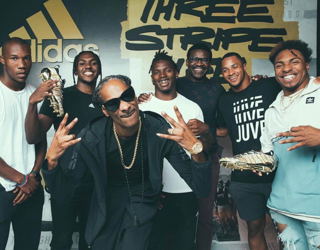 スヌープ・ドッグさんのインスタグラム写真 - (スヌープ・ドッグInstagram)「welcoming the new @adidasfballus nfl rookies /// new Snoop cleat comin soon ! #prospersummit19 #teamadidas」7月17日 11時18分 - snoopdogg