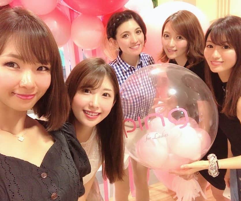 のインスタグラム：「pingスイーツ可愛い❤️試打しながらも気づけば女子会♪ #ping女子 #Gle2 #ピン #ゴルフクラブ #ゴルフ女子 #グリッジ#gridge」