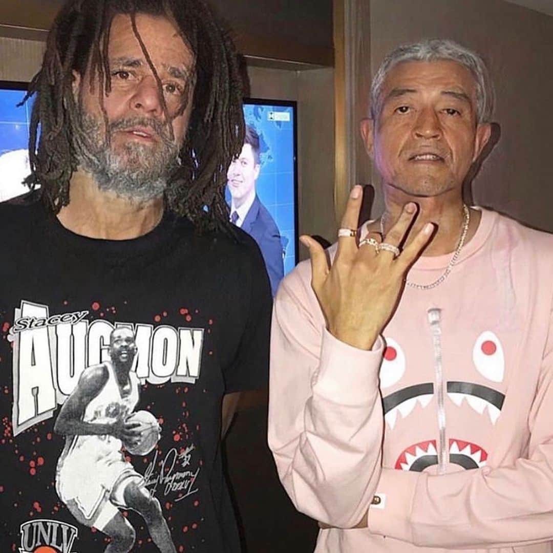 DJドラマさんのインスタグラム写真 - (DJドラマInstagram)「New #FaceApp Challenge has some of our faves looking like they’ve been in a time machine! Which celeb do you think aged the best?! Comment below! 🗣📲👵🏽🧓🏾👴🏿👨🏽‍🦳 . . . #FaceAppChallenge #OldGeezer #Geezers #Celeb #Memes #IgChallenge #Aged #FaceApp😂 #FaceApp #MusicIndustry #Celebrity #Comedy #JCole #DjDrama #CardiB #TravisScott #BigSean #TyDollaSign #LilWayne #RicoNasty #Tyrese #Ludacris #LilUzi #KapG」7月17日 11時21分 - dramalikethedj