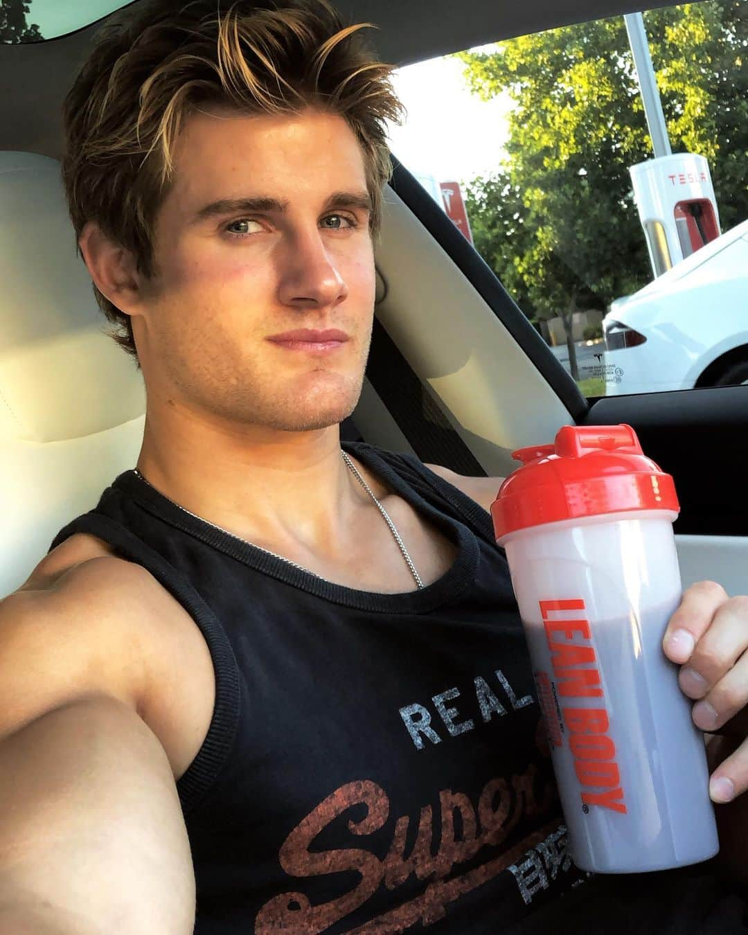 セージ・ノースカットさんのインスタグラム写真 - (セージ・ノースカットInstagram)「Who’s going to the Lee Labrada Classic in Houston July 27th?」7月17日 11時47分 - supersagenorthcutt