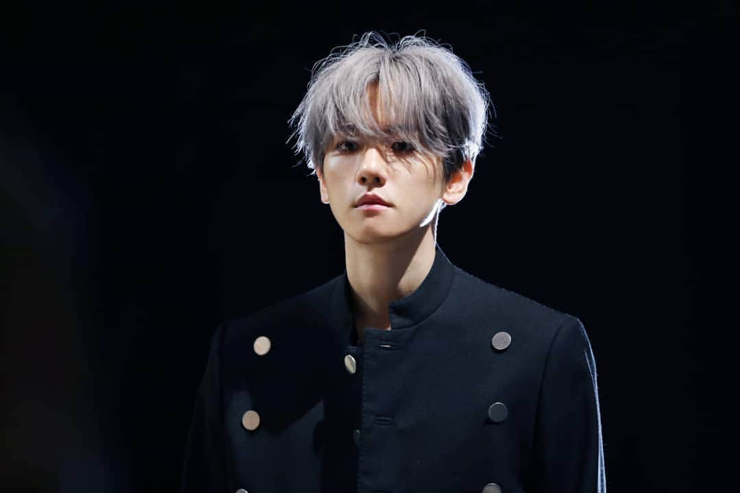 EXOさんのインスタグラム写真 - (EXOInstagram)「백현 'UN Village' MV Behind Photos 🎬📸 - #백현 #BAEKHYUN @baekhyunee_exo #엑소 #EXO #weareoneEXO #CityLights #UNVillage #백현_UNVillage #BAEKHYUN_LOG」7月17日 12時00分 - weareone.exo