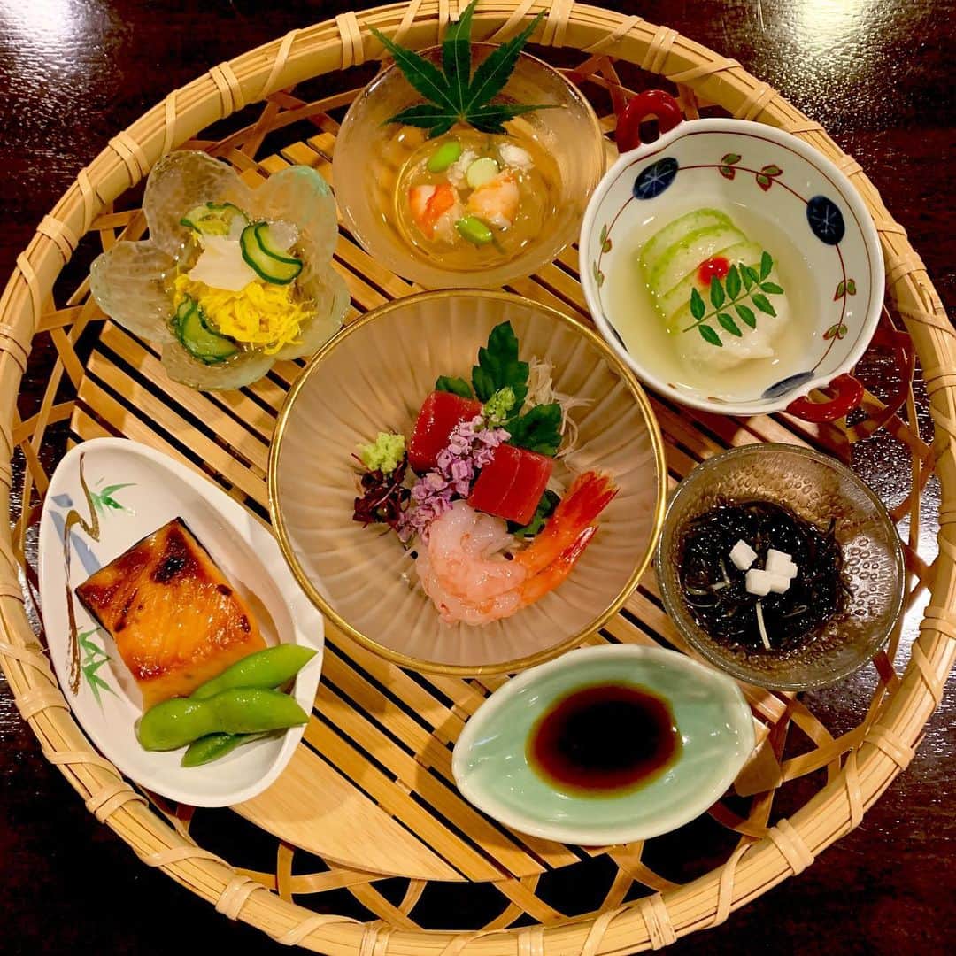 武井義明さんのインスタグラム写真 - (武井義明Instagram)「なんと贅沢な昼食。燕三条に来ています。」7月17日 12時19分 - bebechef
