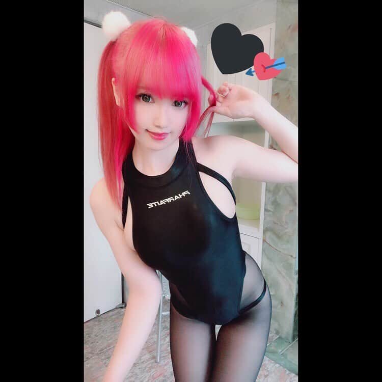 赤木クロのインスタグラム