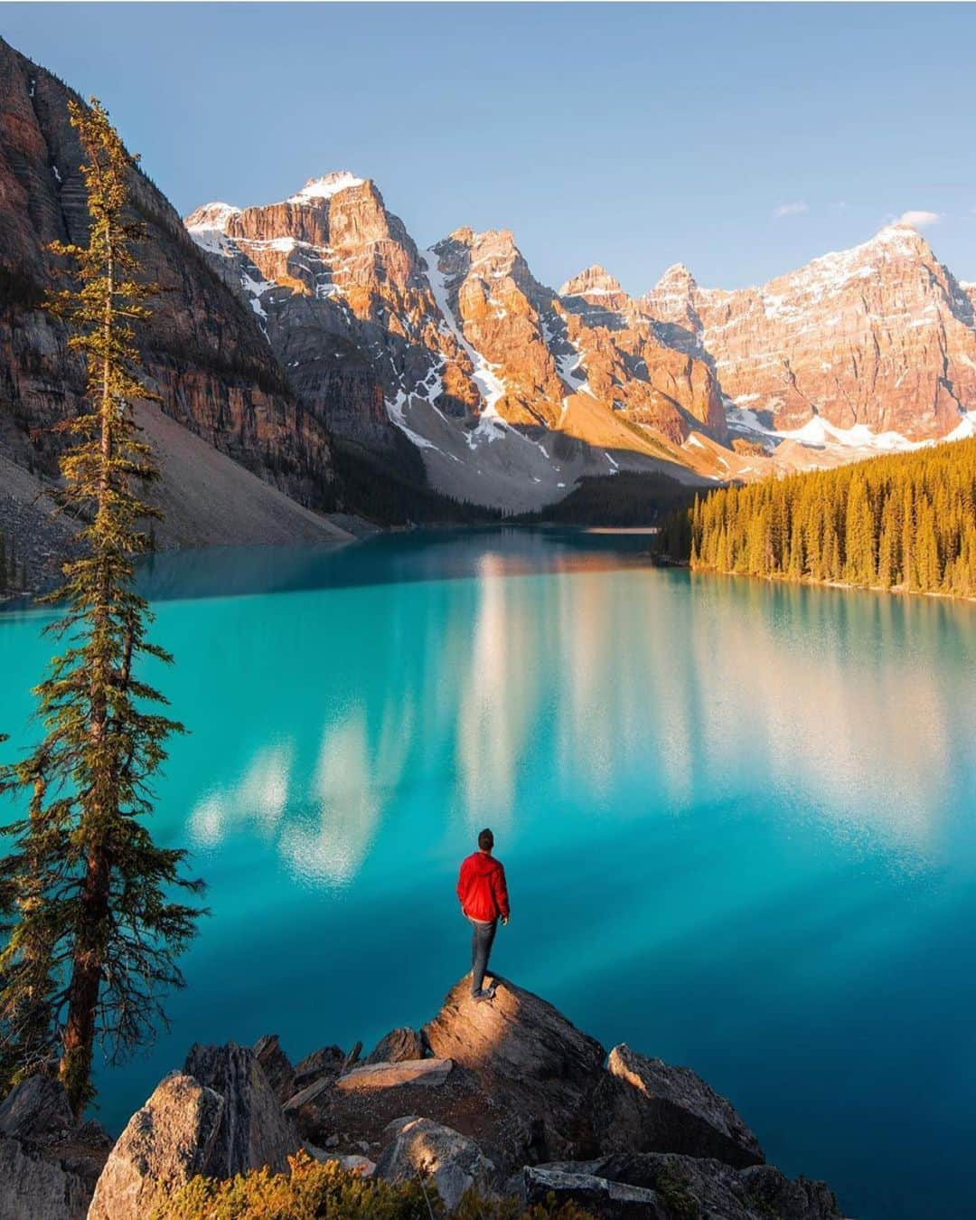 Wonderful Placesさんのインスタグラム写真 - (Wonderful PlacesInstagram)「Moraine Lake - Canada ✨❤️❤️❤️✨ . Picture by ✨✨@mblockk✨✨ #wonderful_places for a feature ❤️」7月17日 13時19分 - wonderful_places