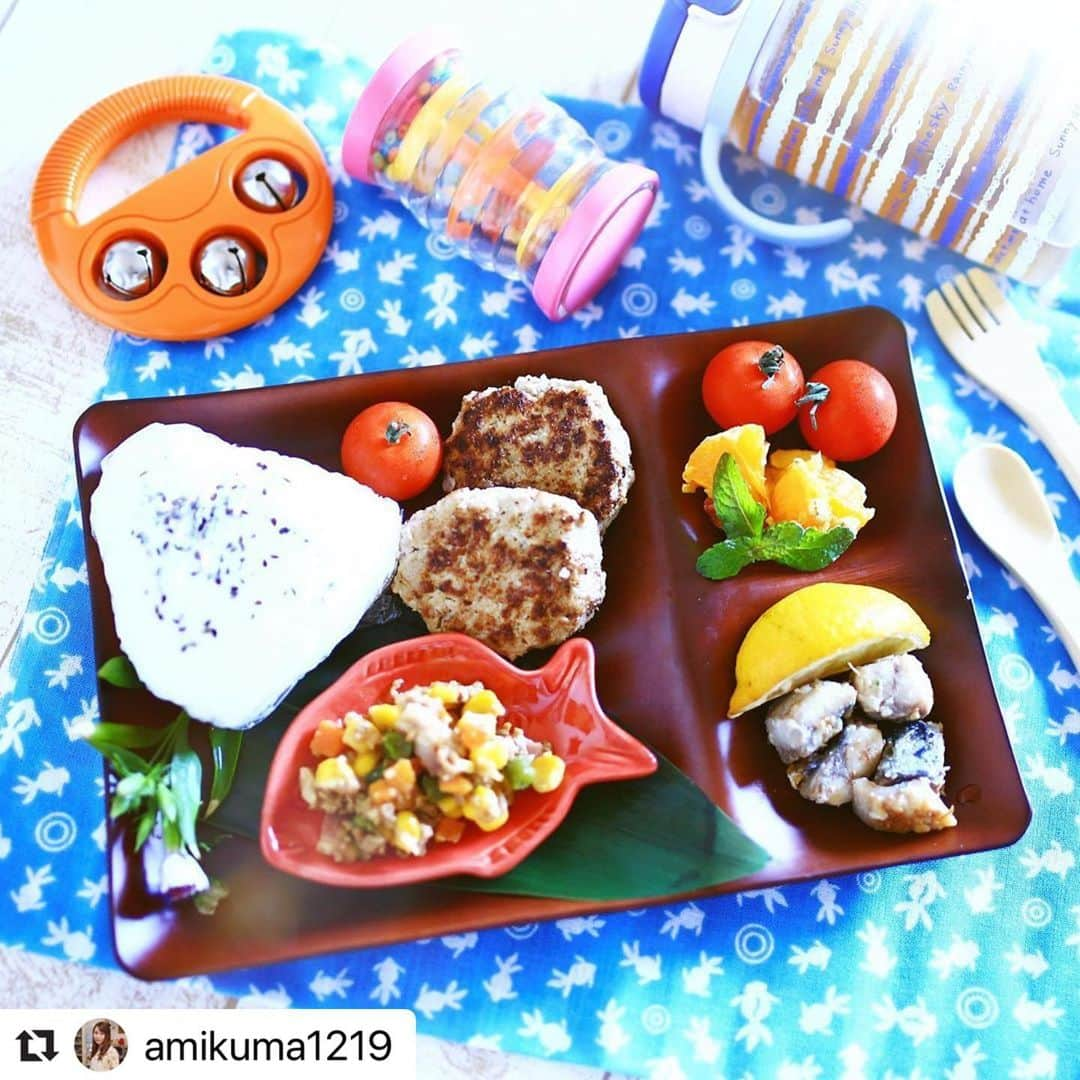 ＯＳＭＩＣ【オスミックトマト公式】さんのインスタグラム写真 - (ＯＳＭＩＣ【オスミックトマト公式】Instagram)「お肉も野菜もバランス良く。ワンプレートランチ🍽🍅 甘いOSMICトマト🍅フルーツ感覚でも◎🙆‍♀️ (photo  by @amikuma1219) . thankyou🌷 . . . #osmic #osmictomato #tomato #オスミック #オスミックトマト #ミニトマト #トマトが好きになる魔法」7月17日 13時20分 - osmic_jp