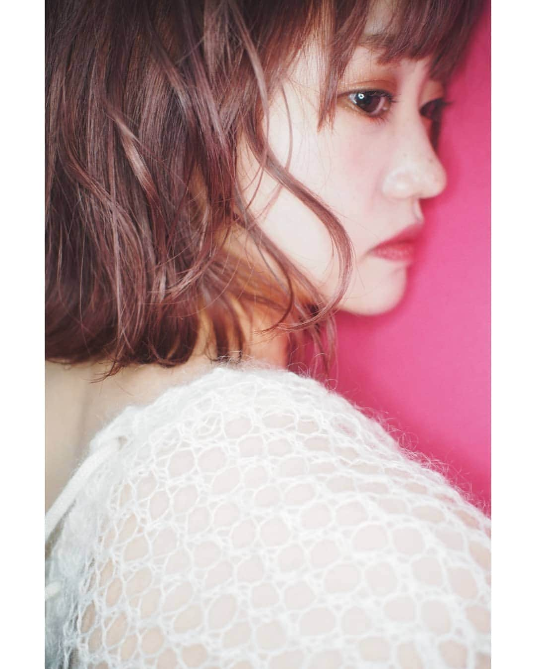 クマモトタツヤさんのインスタグラム写真 - (クマモトタツヤInstagram)「. Hair cut-color-styling / KANAMI TAKEISHI (switch) Make up /  KANAMI TAKEISHI (switch) Guest / SHIORI (switch guest 3rd year) Photo / T.KUMAMOTO (switch)  #kumaxSHIORIw #クマナリ #photobykumamoto」7月17日 13時28分 - tatsuya_kumamoto