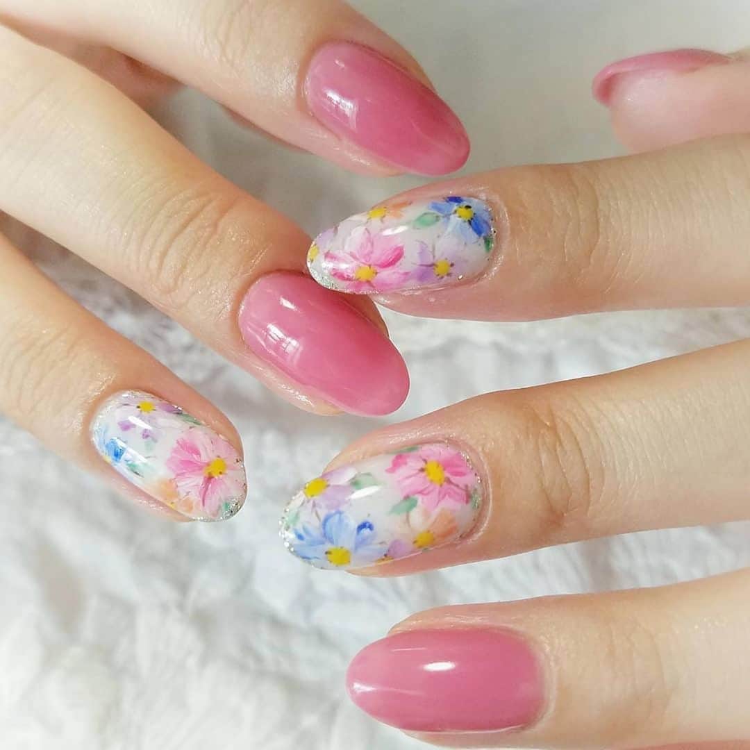 ネイルサロンならネイルクイックのグルメインスタ