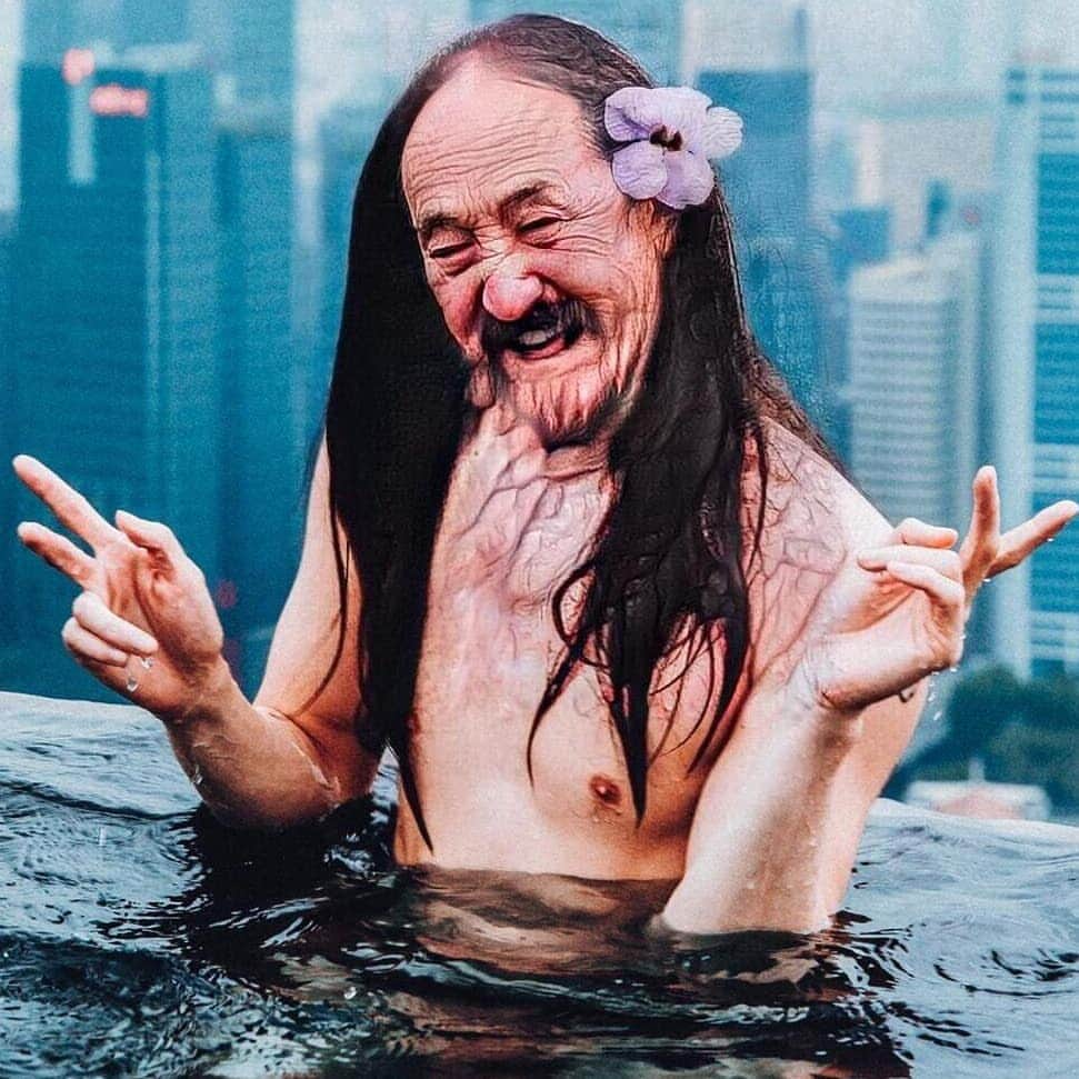 スティーヴ・アオキさんのインスタグラム写真 - (スティーヴ・アオキInstagram)「Felt cute might die later」7月17日 16時21分 - steveaoki