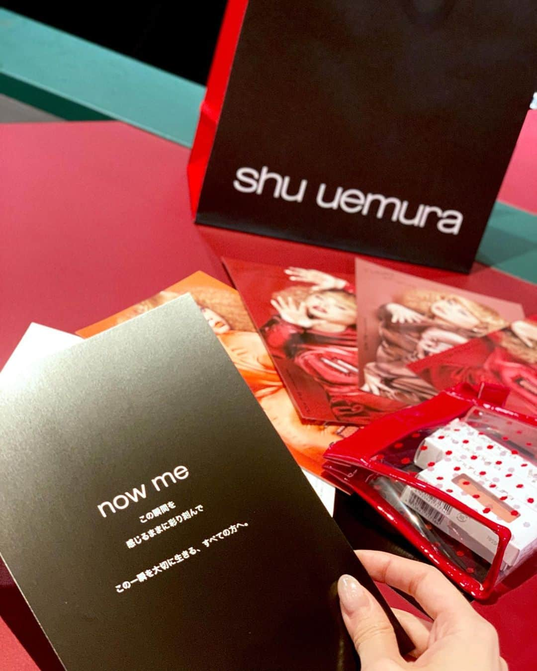 西村笑花さんのインスタグラム写真 - (西村笑花Instagram)「💄 ・ ・ naomi for shu uemura コレクション発表記念トークショーへ 行かせて頂きました❣️ 1つ1つこだわりがたくさん詰まった素敵なコスメ☺️💋 渡辺直美さんにしか表現できない斬新な広告も魅力的でした🥰 ・ 渡辺直美さんプロデュース第2弾 全ての方が自分らしく自信を持って前に進めるように‥ という思いが込められている 今の私 "now me" を表現する（リップ＆チーク） 『naomi for shu uemura 』 7月20日〜全国数量限定発売だそうです💄 @shuuemura ❣️ 私の "now me" はルージュアンリミテッドマットOR01🍊 くすみオレンジが今の気分🧡 #shuuemura #pr #lipstick #lip #cute #cosmetics #シュウウエムラ #SHUリップ #渡辺直美 さん」7月17日 16時44分 - emika_nishimura