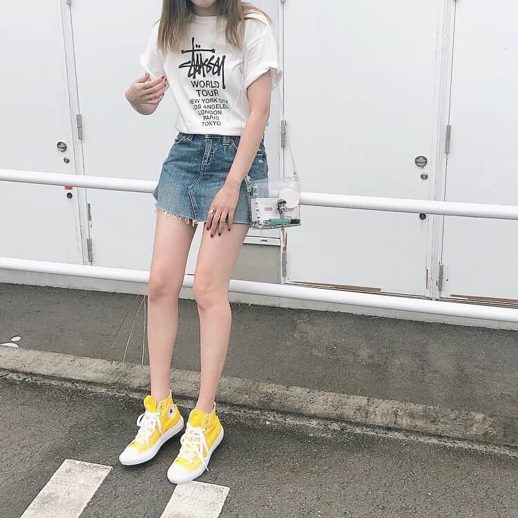 Maiさんのインスタグラム写真 - (MaiInstagram)「#ootd #stussy #converse #コンバース #moussy  コーディネートの詳細はブログに書いてます🌼」7月17日 17時24分 - maimaimai1016