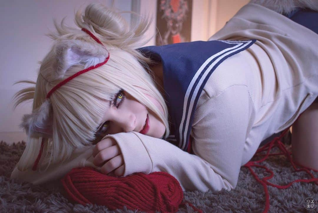 Tessaさんのインスタグラム写真 - (TessaInstagram)「Kitty wants to play.🔪❤️ This is my absolute favorite shot from my Neko Toga set I did with @rizumari !👀Full set will be part of the patreon rewards for July~」7月18日 4時12分 - hiso.neko