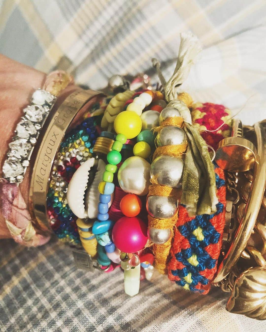 ダニジョーのインスタグラム：「It’s #armparty time」