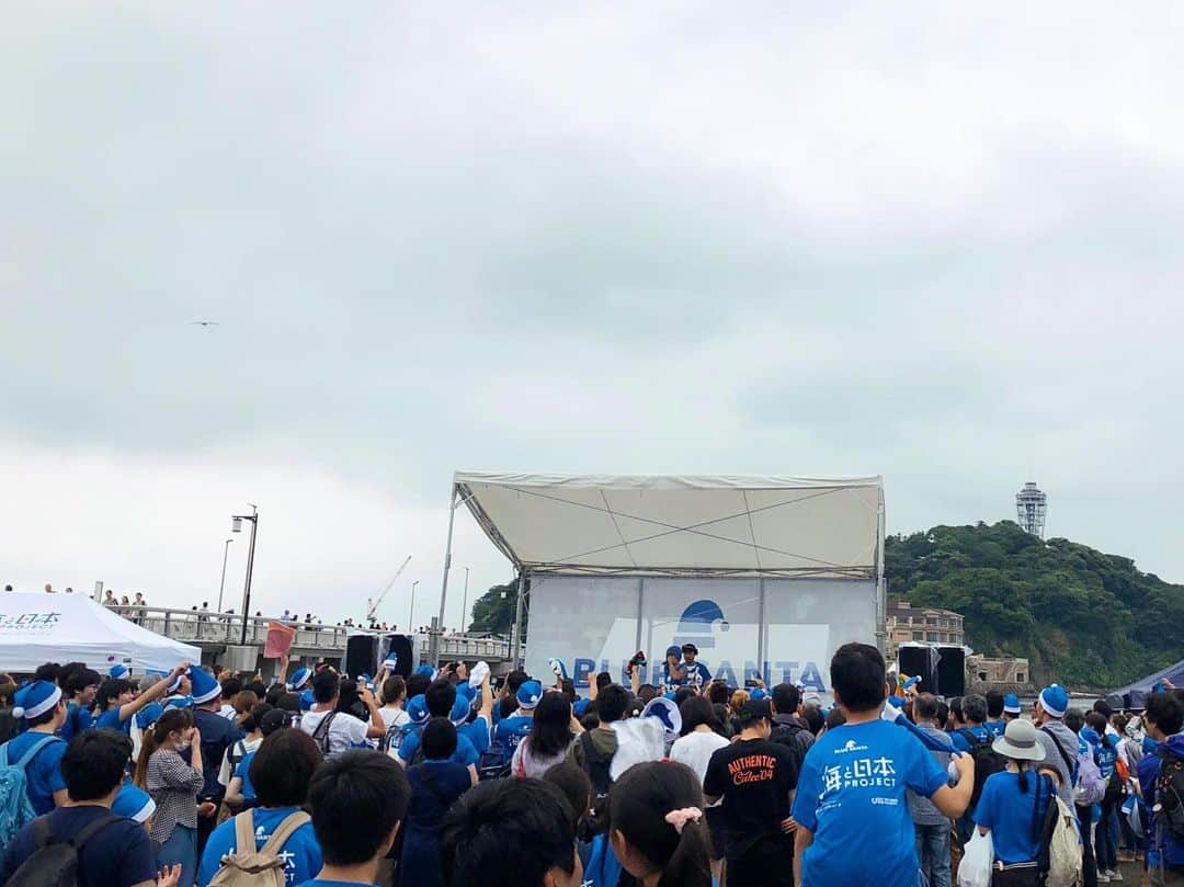 HAN-KUN Staffさんのインスタグラム写真 - (HAN-KUN StaffInstagram)「. JUL.15 2019 『BLUE SANTA EVENT』 KANAGAWA @ 江の島大橋 : ご来場いただきました皆さま、ありがとうございました！ : @voicemagicianjp #HAN_KUN #hankun #voicemagician #bluesanta」7月17日 20時46分 - hankun_staff