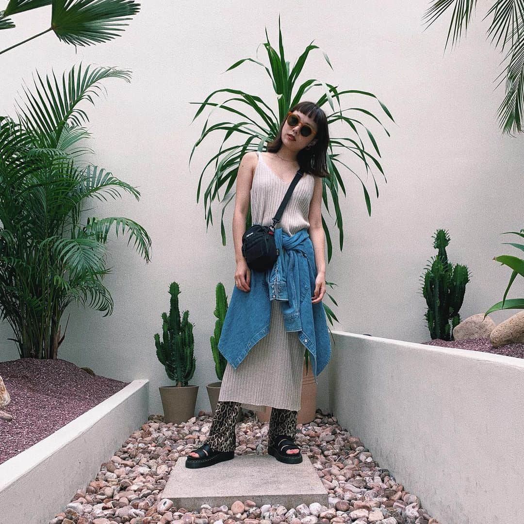 sayocoのインスタグラム：「in Seoul🇰🇷🌿 ・ 時間少な過ぎたけど、美味しいもの食べて、shoppingして満足🥳 また半年後くらいに行きたいな〜〜🥺💓 ・ ・ #korea#seoul#ootd#sayo_trip #오오티디#데일리룩#가로수길#カロスキル#韓国旅行#女子旅」