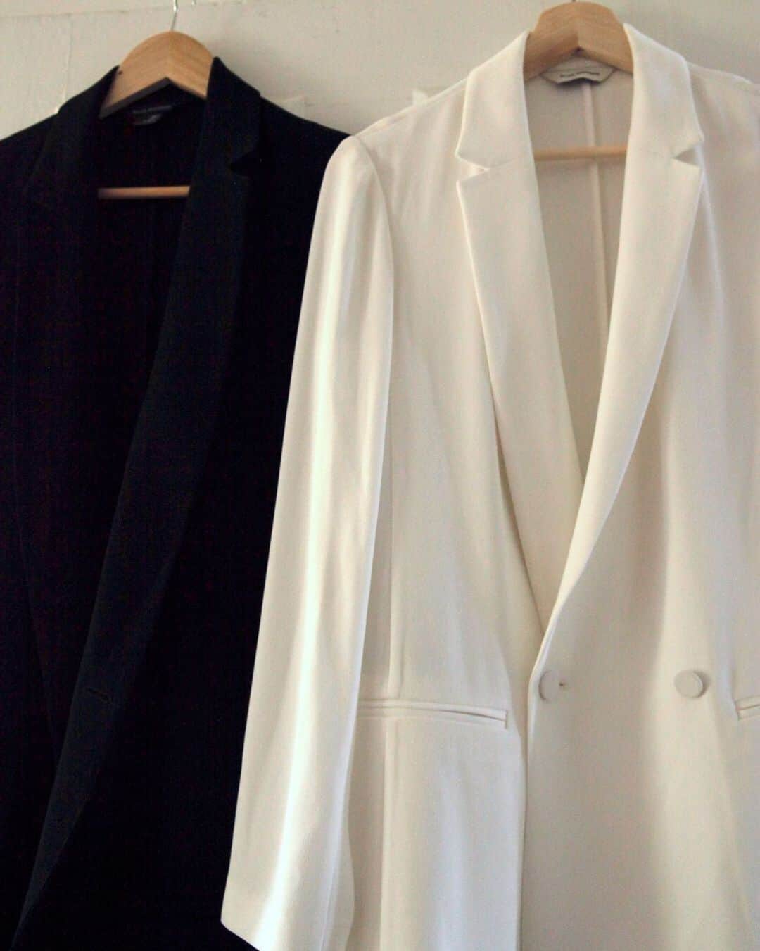 Club Monacoのインスタグラム：「Classic black or white (or choose both).」