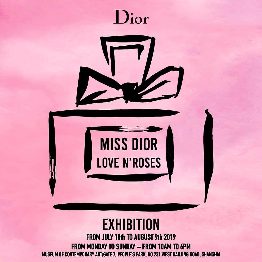 クリスチャンディオールさんのインスタグラム写真 - (クリスチャンディオールInstagram)「Miss Dior Love N’Roses – From July 18th to August 9th, join us at the Museum of Contemporary Art to discover the passion and the love at the heart of Miss Dior. See you in Shanghai! #missdiorexhibition #diorparfums @diorparfums」7月17日 21時37分 - dior