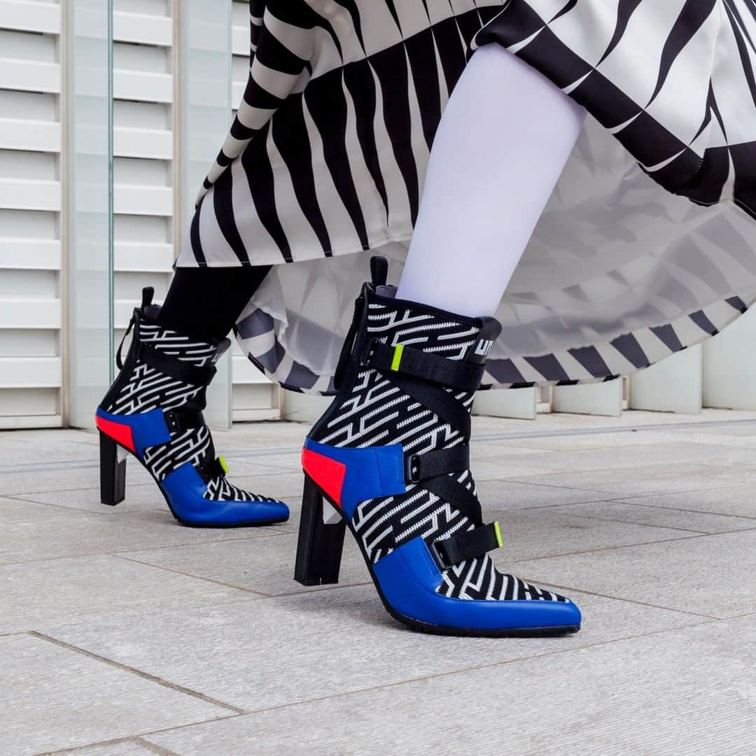 ユナイテッドヌードさんのインスタグラム写真 - (ユナイテッドヌードInstagram)「HAVE YOU SEEN THE NEW COLLECTION YET? //// AW19 PRE-ORDER ONLINE NOW. #heels #design #architecture #fashion」7月17日 22時01分 - unitednude