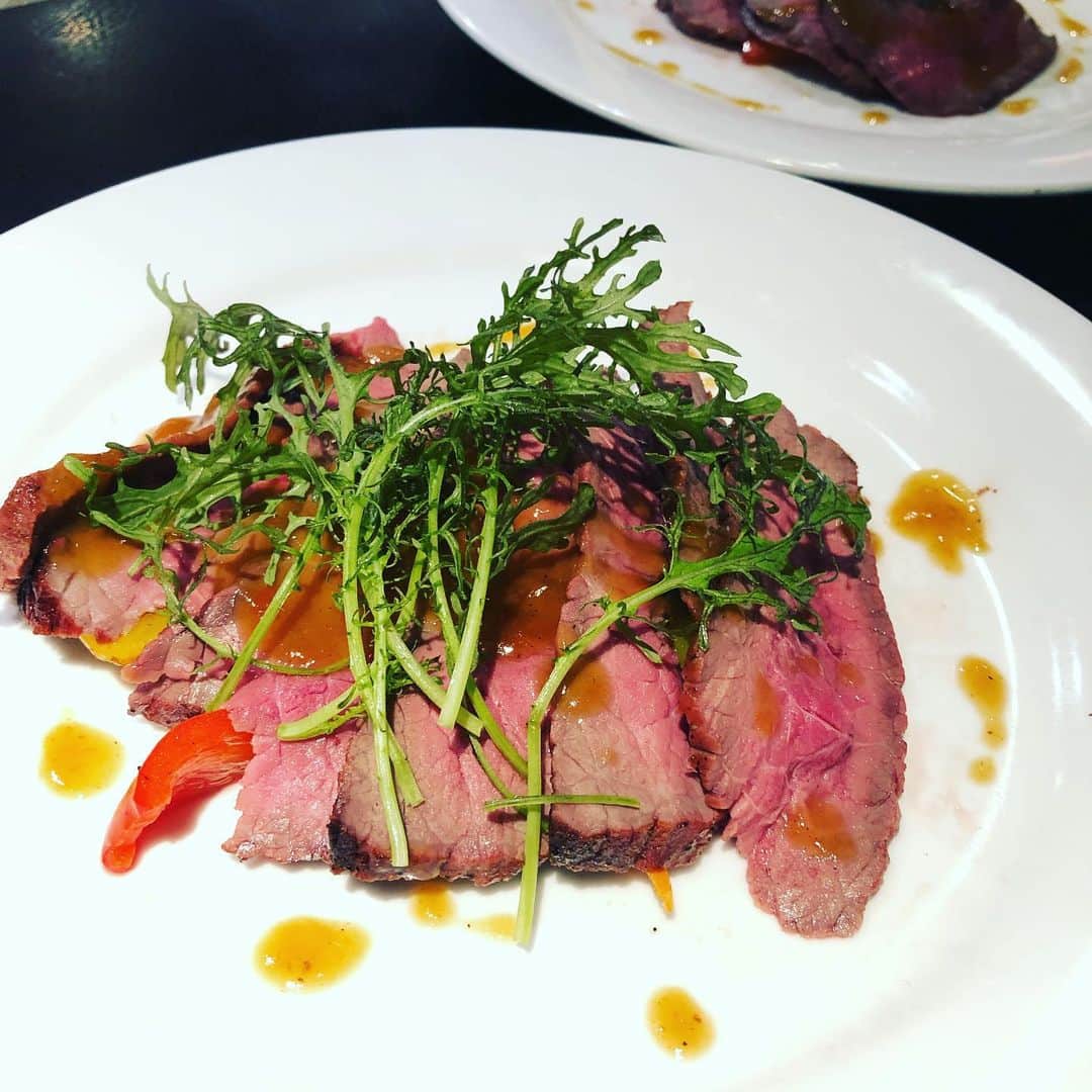 sdiningのグルメインスタ