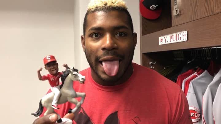 ヤシエル・プイグのインスタグラム：「Who is coming to the game tomorrow for the Wild Horse bobble head?? I see you there 👀🐎👅」